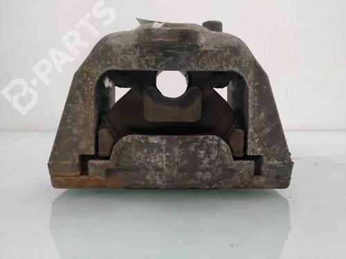 Used Engine mount Engine mount VW NEW BEETLE (9C1, 1C1) 2.0 (115 hp) 8799576 8799576