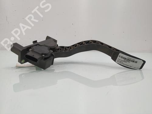 pedal-iveco-daily-iii-van-35-c-12-v-35-s-12-v-agka43a2-agkb43a2-agkb46a2-0281002632-686301883-1999-2000-2001-2002-2003-2004-2005-2006-2007-2008-2009-8087871 main image