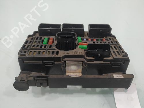 Fuse box PEUGEOT 407 (6D_) 1.6 HDi 110 (6D9HZC, 6D9HYC) | BP37012193E1 - Image 4