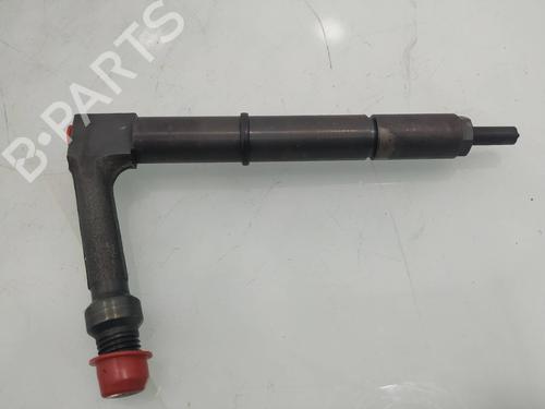Used Injector NISSAN ALMERA TINO (V10) 2.2 dCi (115 hp) 9368647
