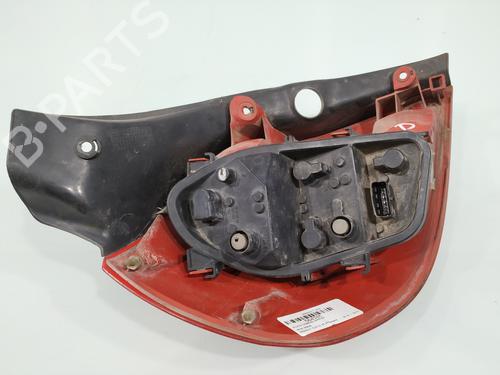 Right taillight RENAULT CLIO III (BR0/1, CR0/1) 1.5 dCi (BR17, CR17) | BP32083374C35