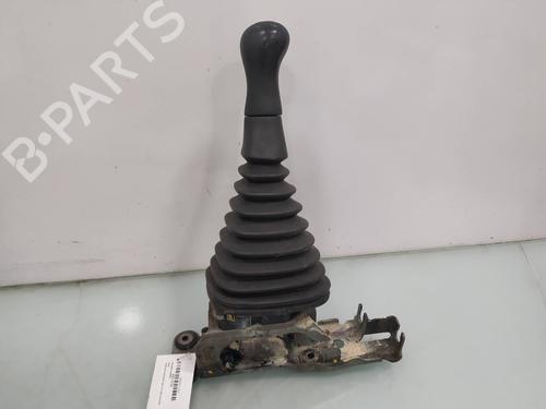 Used Gear lever CHRYSLER VOYAGER IV (RG, RS) 2.5 CRD (141 hp) 10172448