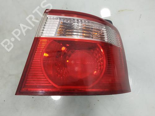 Used Right taillight KIA CARENS II MPV (FJ) 2.0 CRDi (113 hp) 10032610