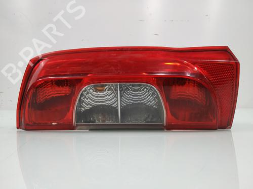 Feu arrière droit PEUGEOT BIPPER (AA_) [2008-2026]  31757914