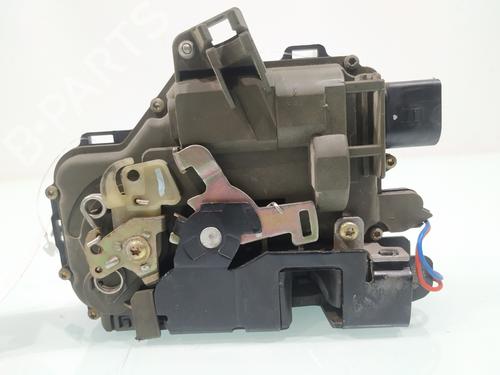 Front left lock VW GOLF IV (1J1)  | BP26330689C98 