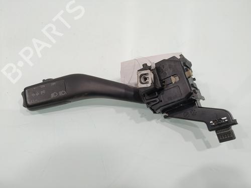 Commodo Essuie Glace / Phare VW GOLF V (1K1) [2003-2010]  32323344