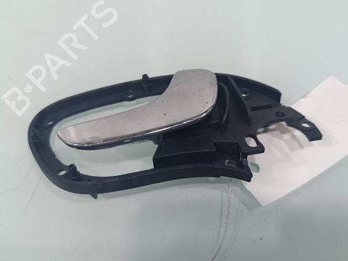 Used Rear right interior door handle Rear right interior door handle 38095583 38095583