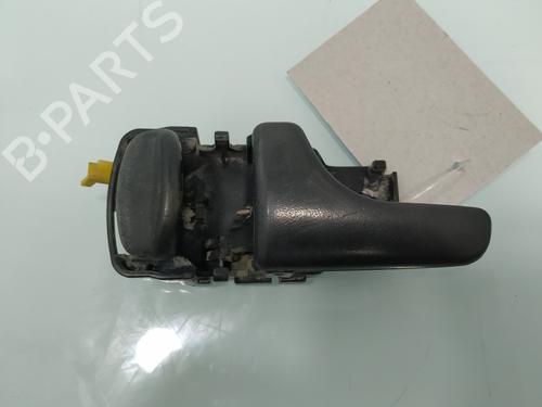 Used Front left interior door handle NISSAN TERRANO I (WD21) 2.7 TD 4WD (LBYD21) (99 hp) 22442960