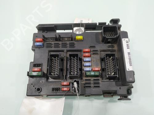 Used Fuse box PEUGEOT 307 (3A/C) [2000-2012]  8086107