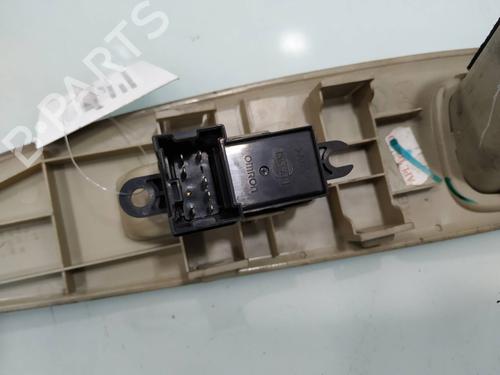 Right front window switch NISSAN PRIMERA (P12) 2.2 Di | BP9819607I26 