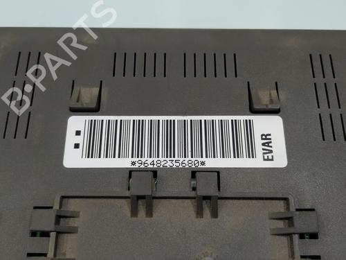 Fuse box CITROËN C5 I (DC_) 2.0 HDi | BP32323311E1  - Image 8