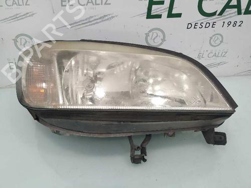 Used Right headlight OPEL ZAFIRA A MPV (T98) 2.0 DTI 16V (F75) (101 hp) 8090436