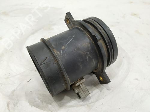 Débitmètre de masse D'Air FORD FOCUS I Saloon (DFW) 1.8 Turbo DI / TDDi (75 hp) 8086019