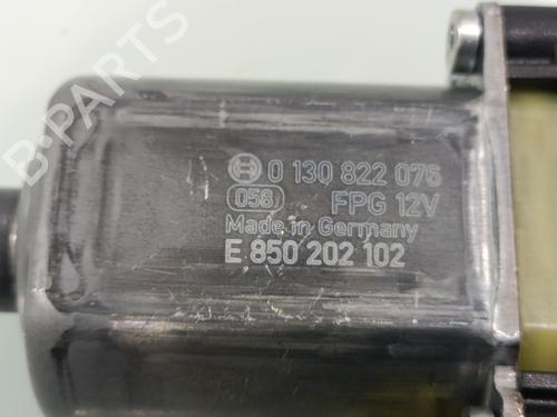 Left front window motor AUDI A3 Sportback (8YA, 8YF) 35 TDI | BP33440686E21 - Image 4