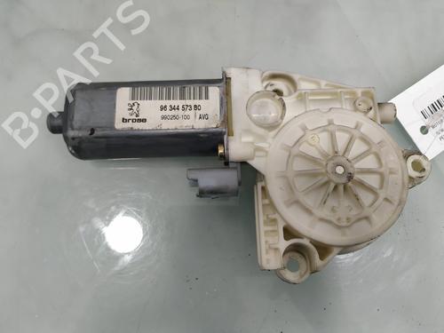 Used Left front window motor PEUGEOT 307 Break (3E) 2.0 HDI 90 (90 hp) 9051851