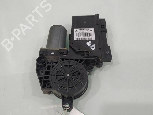Right front window motor AUDI A4 B6 (8E2) 1.9 TDI | BP39696648E20 - Image 4
