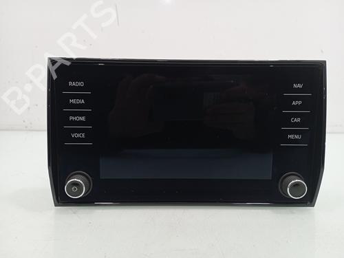 Used Display monitor SKODA KAROQ (NU7, ND7) 1.6 TDI (115 hp) 15734564