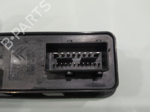 Left front window switch CITROËN C3 II (SC_) 1.4 HDi 70 (SC8HZC, SC8HR0, SC8HP4) | BP30727298I27 
