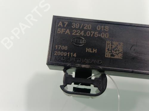 Antenne/Base AUDI A3 Sportback (8YA, 8YF) 35 TDI | BP33440744C140 - Image 4