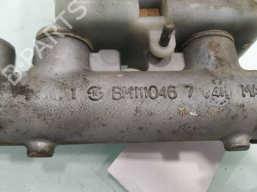 Brake master cylinder HYUNDAI SANTA FÉ I (SM) 2.0 CRDi | BP10730357M77 