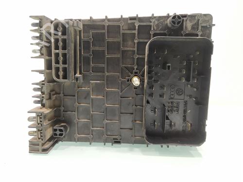 Fuse box VW PASSAT B7 Variant (365)  | BP29532147E1 