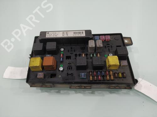 Used Fuse box OPEL ASTRA H (A04) [2004-2014]  23130522