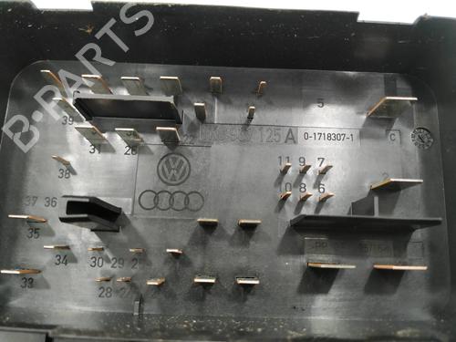 Fuse box VW GOLF V (1K1)  | BP8592811E1 