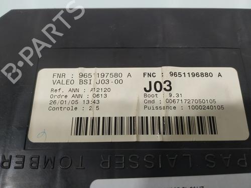 Fuse box PEUGEOT 307 Break (3E) 2.0 | BP23423428E1 