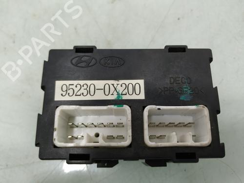 Used Electronic module HYUNDAI i10 I (PA) 1.1 (69 hp) 21141817