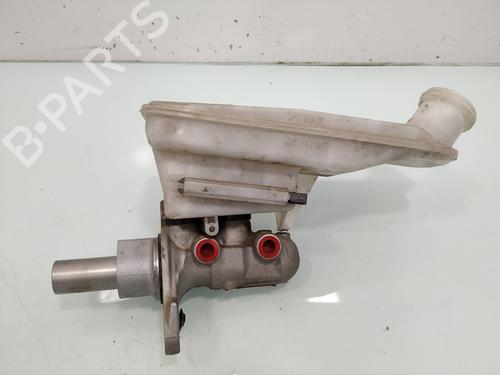 Used Brake master cylinder MERCEDES-BENZ B-CLASS Sports Tourer (W246, W242) [2011-2018]  13702979