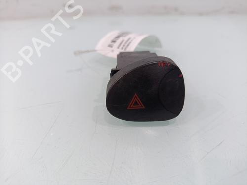 Used Warning switch Warning switch HYUNDAI H-1 / STAREX Bus (A1) 2.5 TD 4WD (99 hp) 33401830 33401830