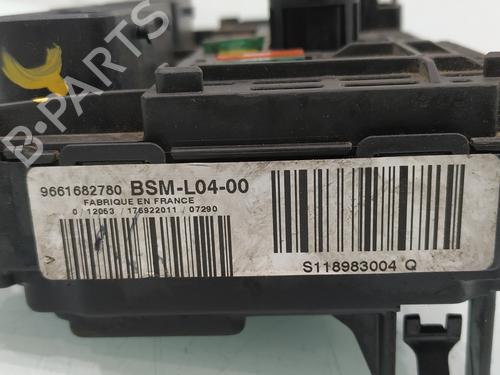 Fuse box CITROËN C5 III (RD_) 1.8 16V (RD6FXC) | BP31909258E1