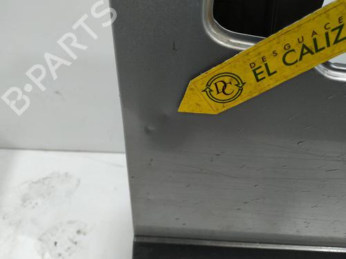 Right front door KIA SORENTO I (JC) 2.5 CRDi 4WD | BP10498302C3 
