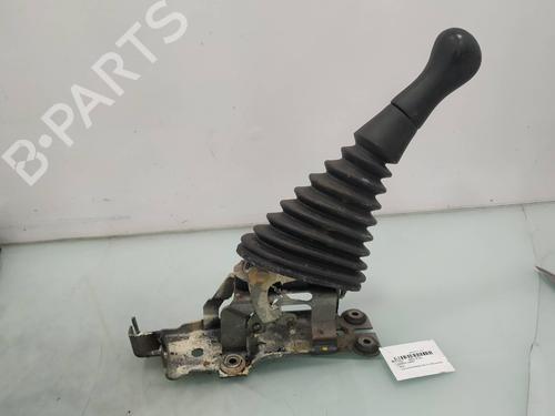 Gear lever CHRYSLER VOYAGER IV (RG, RS) 2.5 CRD | BP10172448M90 