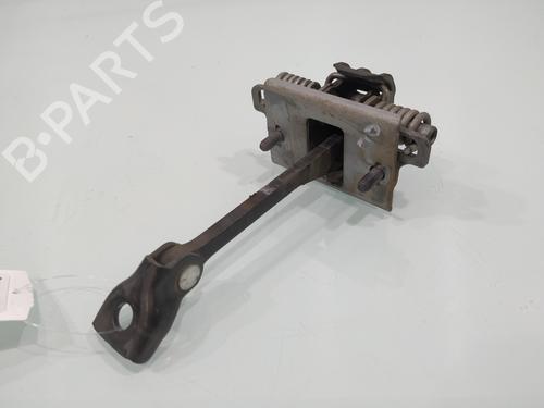 Used Hinge/Door check strap CITROËN C3 II (SC_) 1.4 HDi 70 (SC8HZC, SC8HR0, SC8HP4) (68 hp) 30735106