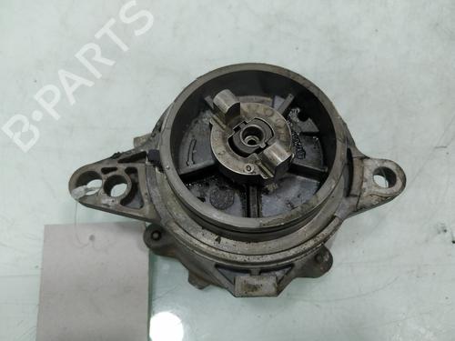 Used Vacuum pump BMW 3 (E46) 320 d (136 hp) 18266868