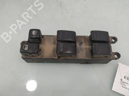 Used Left front window switch NISSAN ALMERA TINO (V10) 2.2 dCi (115 hp) 9368623