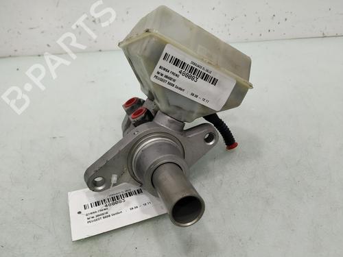 Brake master cylinder PEUGEOT 5008 (0U_, 0E_) 1.6 HDi | BP20142676M77 