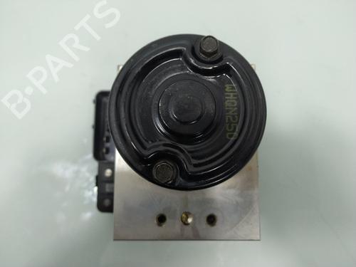 ABS pump HYUNDAI SANTA FÉ I (SM) 2.0 CRDi | BP22442970M43 
