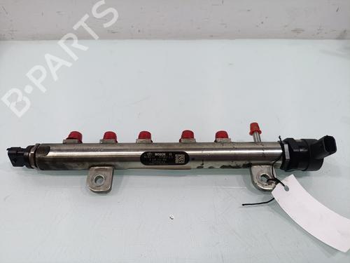 Used Injection rail Injection rail 37012110 37012110