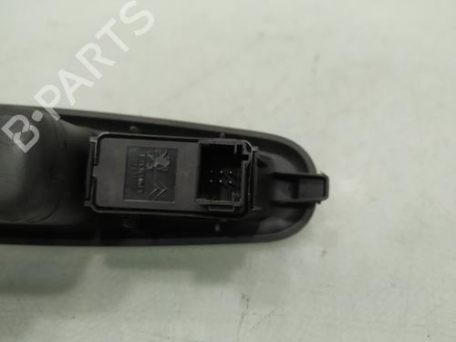 Left rear window switch PEUGEOT 5008 (0U_, 0E_) 1.6 HDi | BP20142688I29 