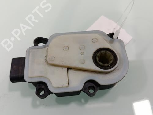 Used Fuel door actuator Fuel door actuator AUDI A3 Sportback (8YA, 8YF) 35 TDI (150 hp) 33440733 33440733