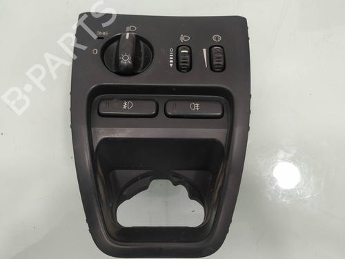 Used Headlight switch VOLVO XC90 I (275) D3 / D5 (163 hp) 11718165