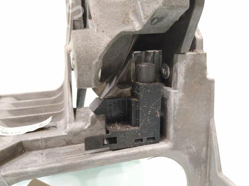Hand brake VW CADDY III Box Body/MPV (2KA, 2KH, 2CA, 2CH) 1.6 TDI | BP8767532I18 