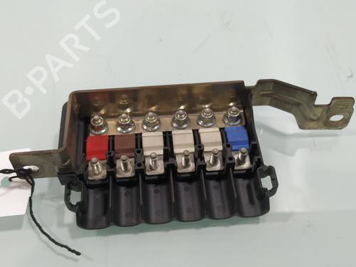 Used Fuse box Fuse box 36419151 36419151
