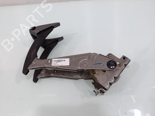 Parkbremsarm/handtak Parkbremsarm/handtak OPEL ZAFIRA / ZAFIRA FAMILY B (A05) 1.9 CDTI (M75) (100 hp) 36262235 36262235