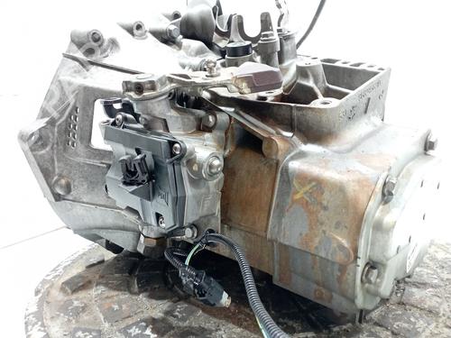 Gearbox PEUGEOT 5008 (0U_, 0E_) 1.6 HDi | BP20688534M3