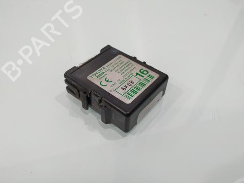 Used Electronic module TOYOTA PRIUS Liftback (_W2_) 1.5 Hybrid (NHW20_, NHW20R) (112 hp) 27222748