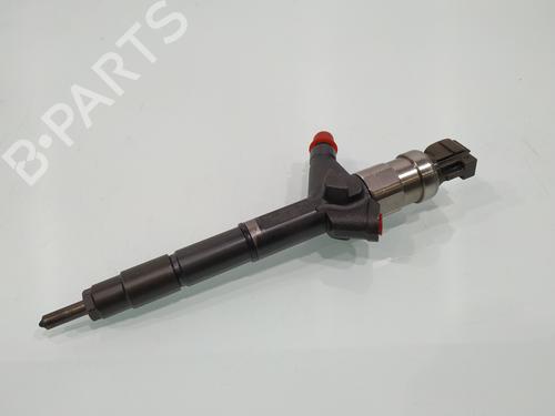 Używane Wtryskiwacz NISSAN PRIMERA (P12) [2002-2025]  30724312