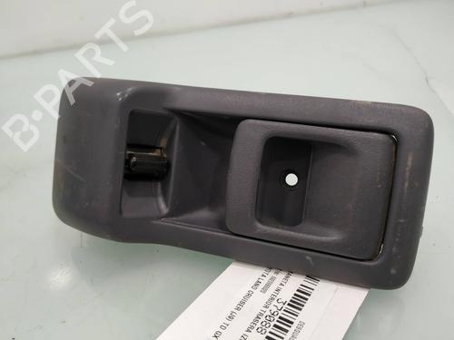 Used Rear left interior door handle TOYOTA LAND CRUISER 90 (_J9_) 3.0 TD (KZJ90_, KZJ95_, KZJ90R, KZJ95R, KZJ90W, KZJ95W) (125 hp) 9580469